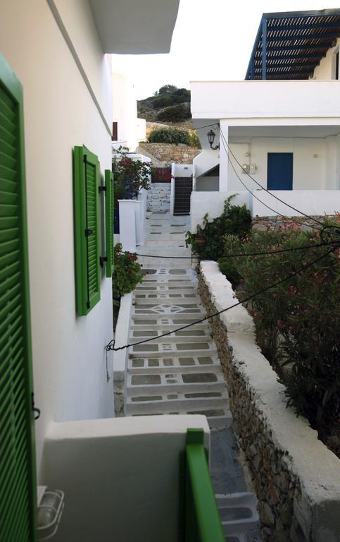 Kastellos Apartments Sikinos Alopronia Extérieur photo